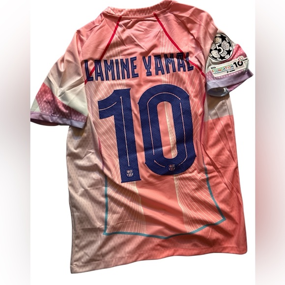 Lamine Yamal Pink Barcelona Jersey Men’s Sz Small New with tags Nike - Picture 8 of 11